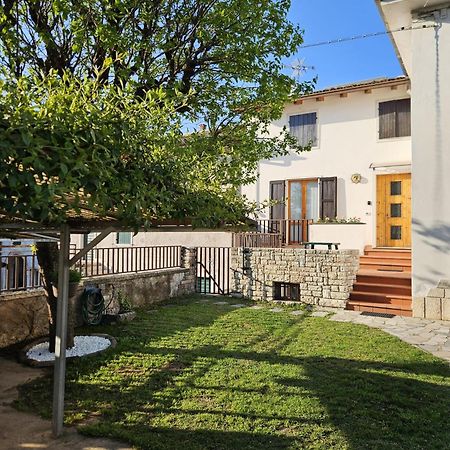 Casa Dell'Alpino Villa Caprino Veronese Luaran gambar